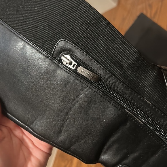 Guess Black Boots Size 8 - Picture 3 of 5